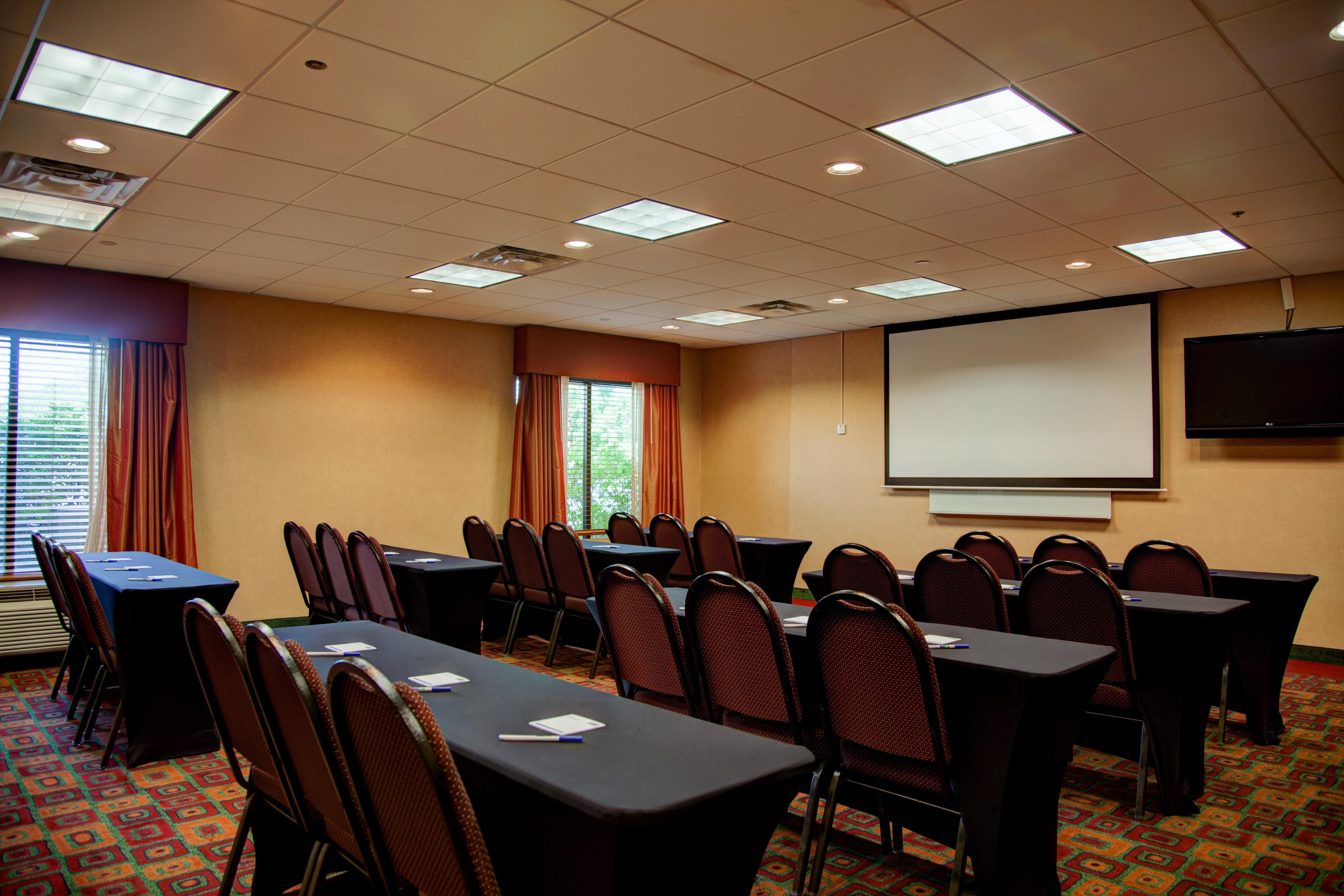 Holiday Inn Express Tyler South By Ihg Экстерьер фото